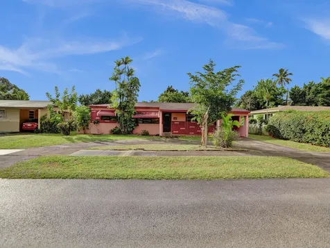 1350 NW 134th Street Miami FL 33167