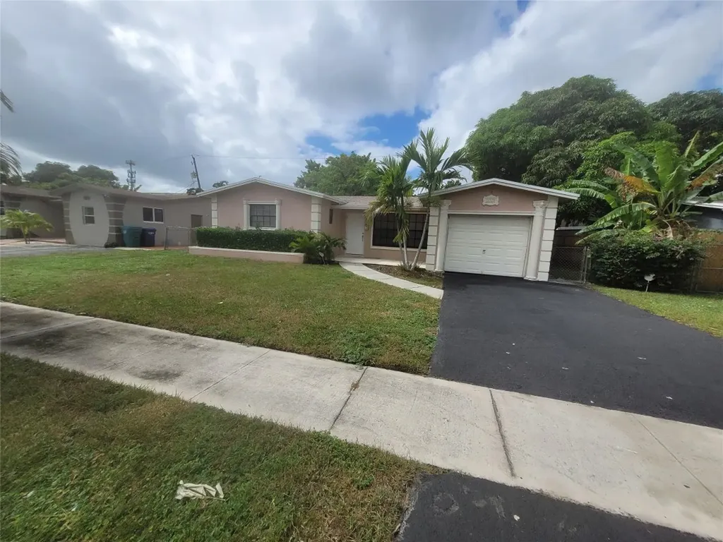 2231 NW 51st Avenue Lauderhill FL 33313