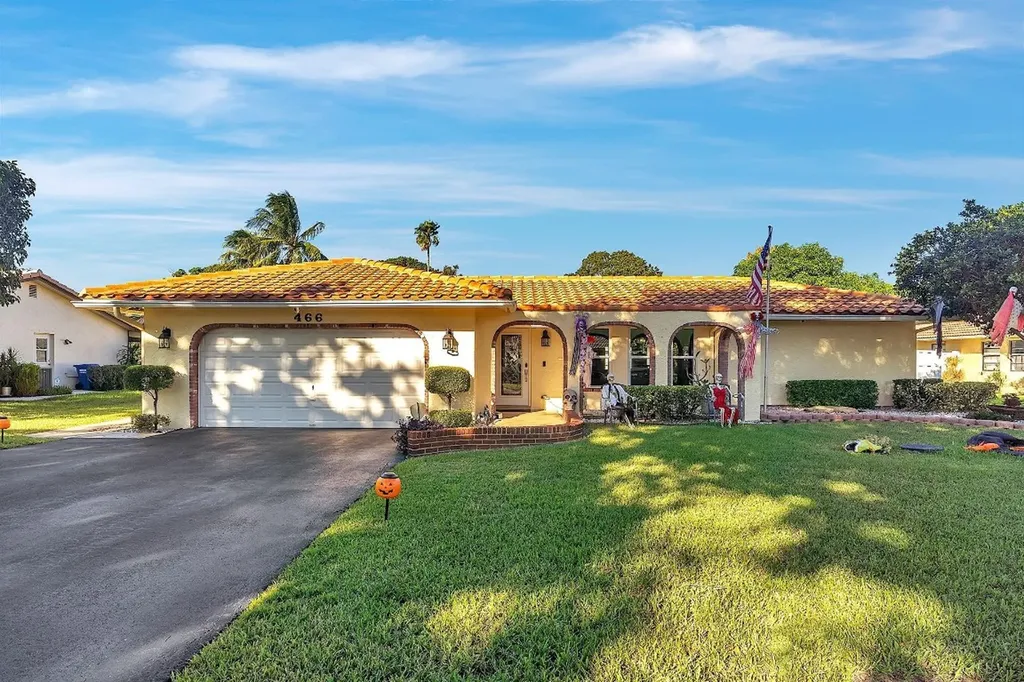 466 NW 94th Way Coral Springs FL 33071