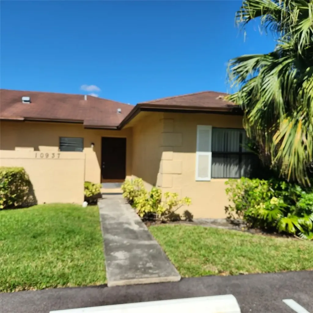 10937 NW 30th Place Sunrise FL 33322