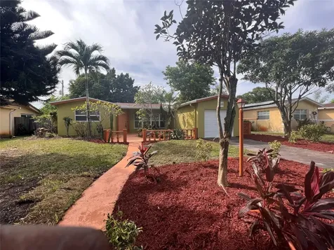 3349 NW 35th Way Lauderdale Lakes FL 33309