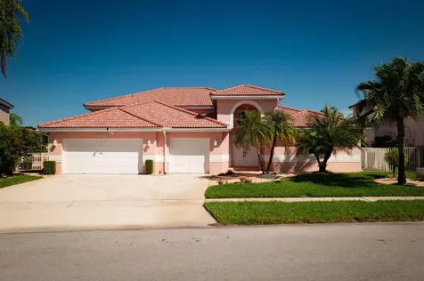 935 NW 201st Avenue Pembroke Pines FL 33029