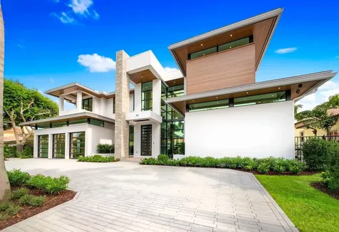 100 Royal Palm Drive Fort Lauderdale FL 33301