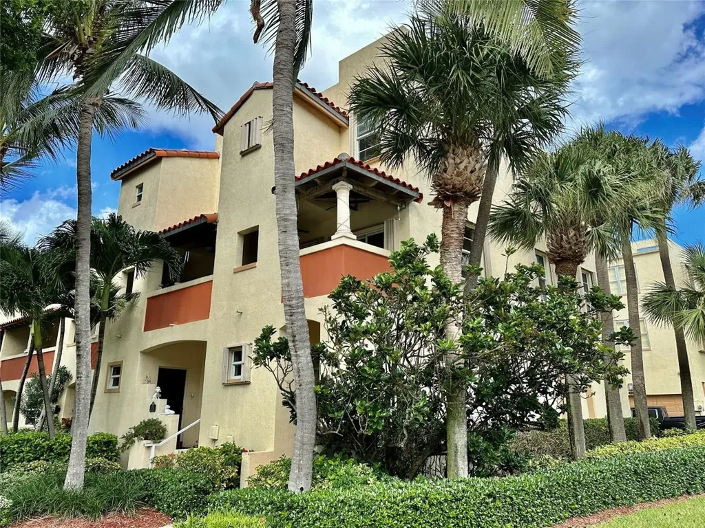 3247 NE 5th Court Pompano Beach FL 33062