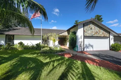 6831 SW 42nd Court Davie FL 33314
