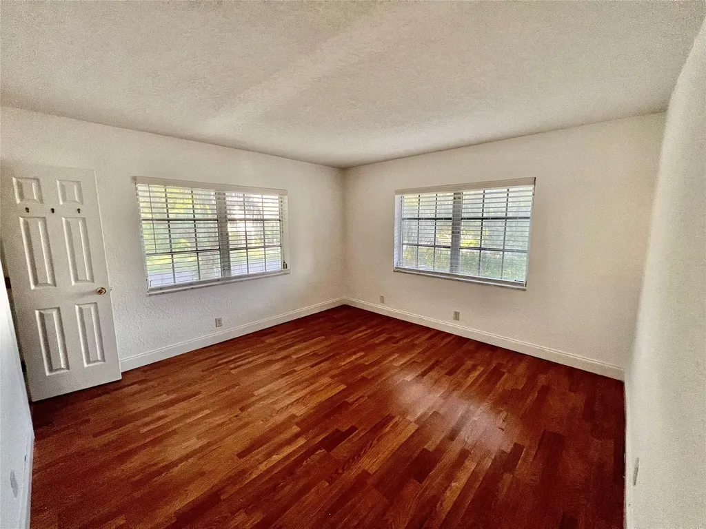 760 SE 2nd Avenue Deerfield Beach FL 33441