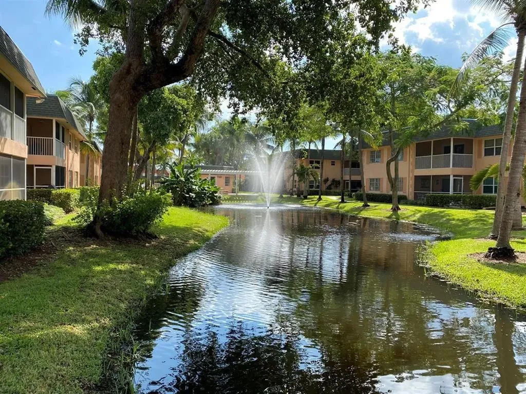 760 SE 2nd Avenue Deerfield Beach FL 33441