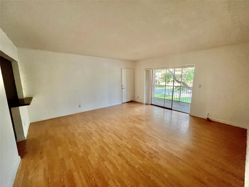 760 SE 2nd Avenue Deerfield Beach FL 33441