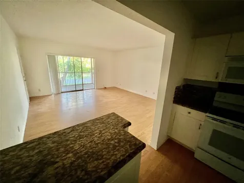 760 SE 2nd Avenue Deerfield Beach FL 33441