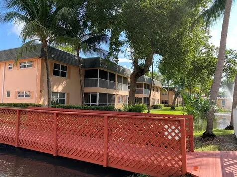 760 SE 2nd Avenue Deerfield Beach FL 33441
