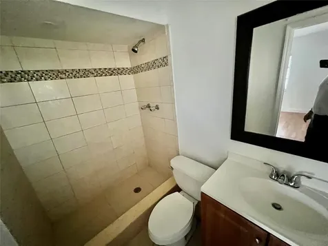 760 SE 2nd Avenue Deerfield Beach FL 33441