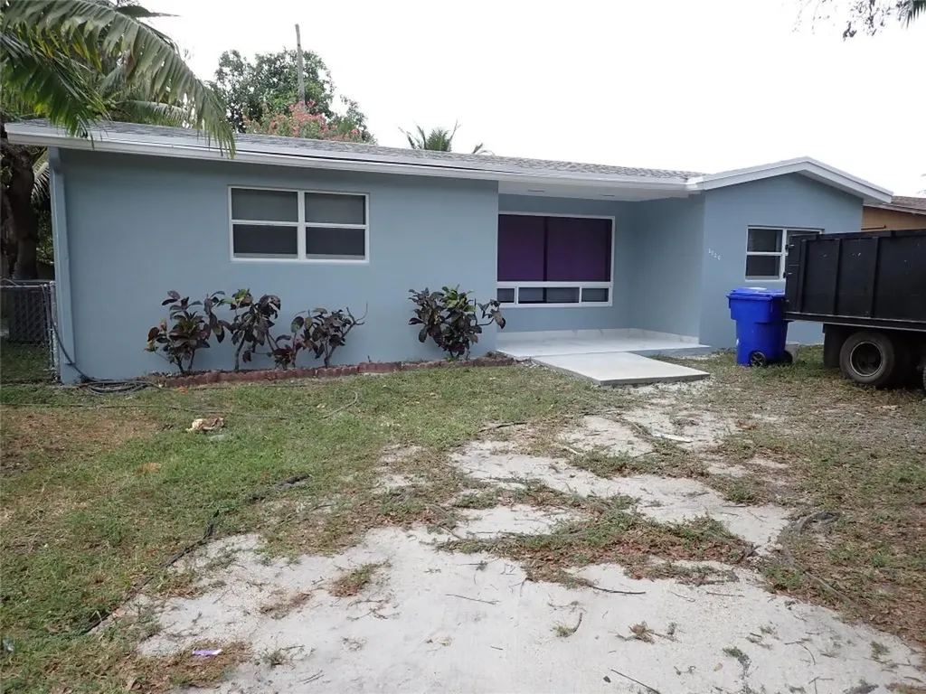 2720 N 62nd Avenue Hollywood FL 33024