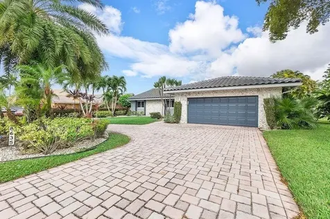 8635 Banyan Court Tamarac FL 33321