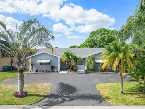 7649 NW 73rd Terrace Tamarac FL 33321