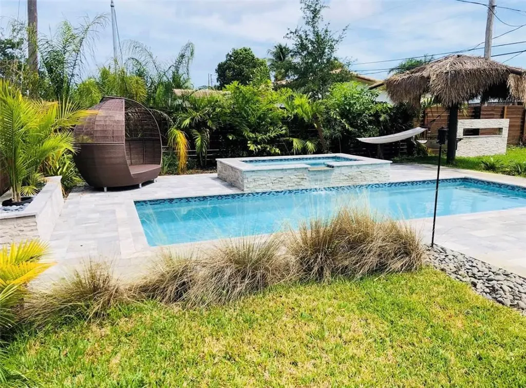 4460 NE 16th Avenue Oakland Park FL 33334