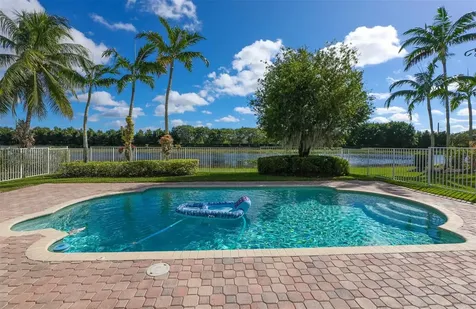 785 Nandina Drive Weston FL 33327