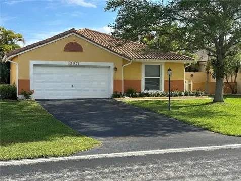 15071 S Waterford Drive Davie FL 33331