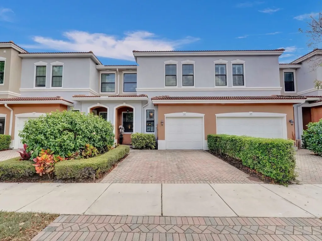 141 Gramercy Square Drive Delray Beach FL 33484