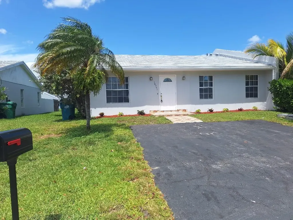 10395 SW 209th Lane Cutler Bay FL 33189
