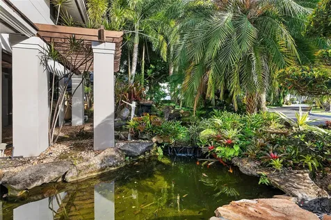 9464 NW 52nd Doral Lane Doral FL 33178