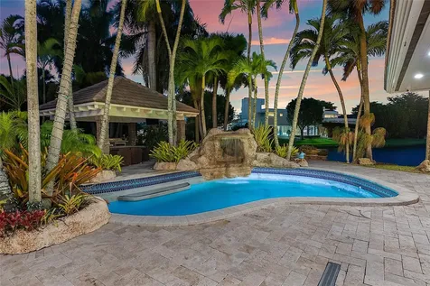 9464 NW 52nd Doral Lane Doral FL 33178