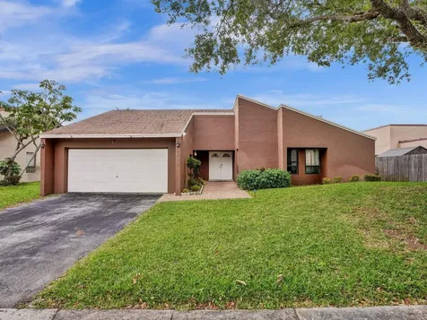 7420 NW 35th Court Lauderhill FL 33319