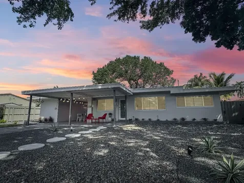 221 NW 36th Street Oakland Park FL 33309