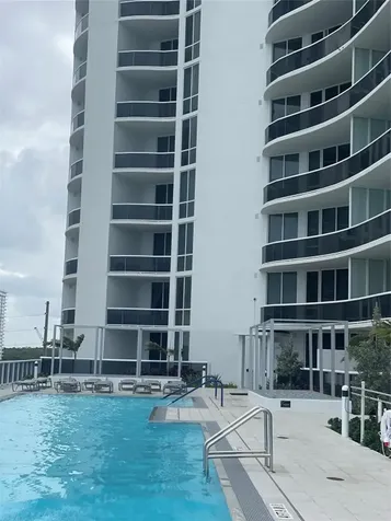 16001 Collins Avenue Sunny Isles Beach FL 33160