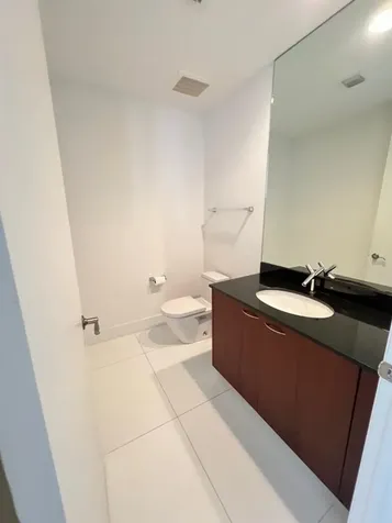 16001 Collins Avenue Sunny Isles Beach FL 33160