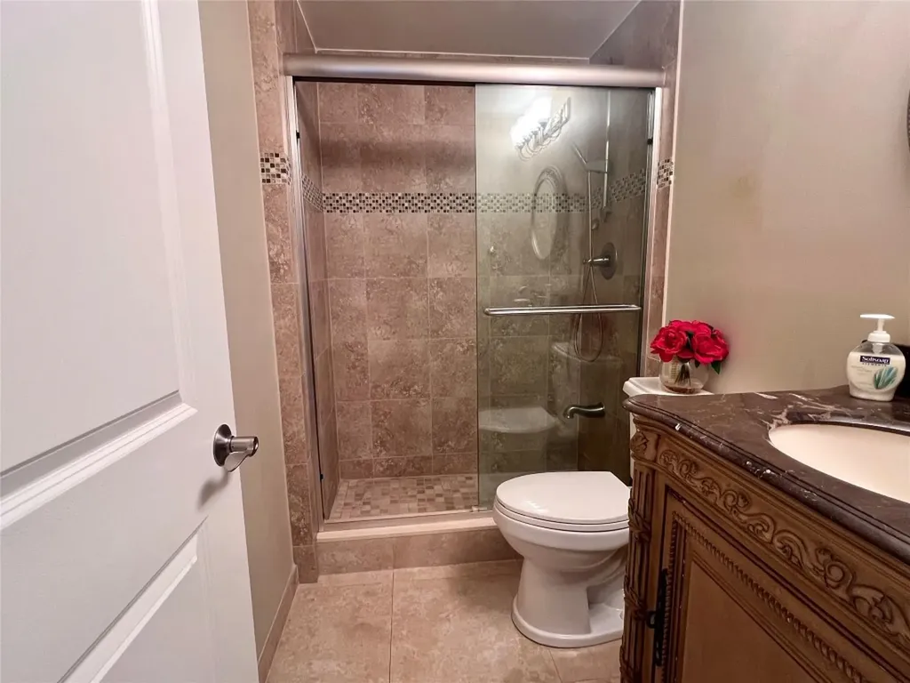 3300 NE 36th Street Fort Lauderdale FL 33308