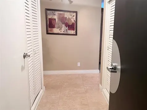 3300 NE 36th Street Fort Lauderdale FL 33308