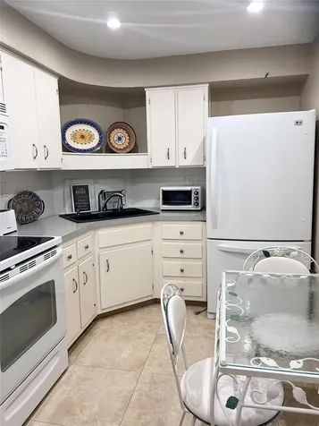 3300 NE 36th Street Fort Lauderdale FL 33308
