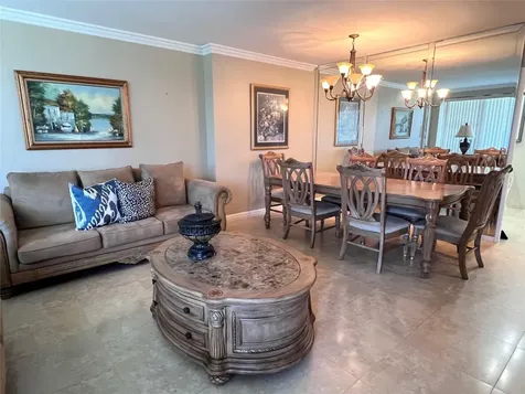 3300 NE 36th Street Fort Lauderdale FL 33308