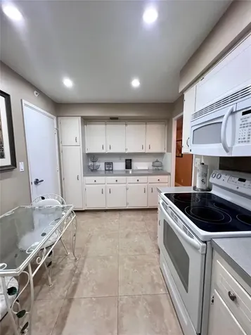 3300 NE 36th Street Fort Lauderdale FL 33308