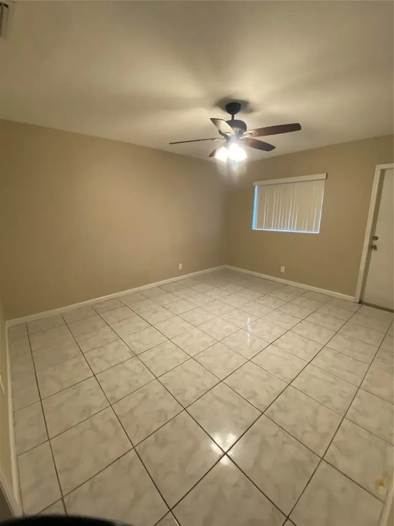 5709 NW 27th Court Fort Lauderdale FL 33313