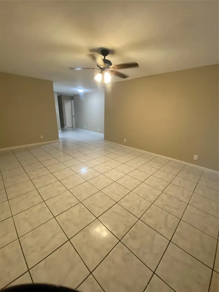 5709 NW 27th Court Fort Lauderdale FL 33313