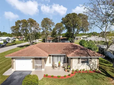 7008 NW 94th Avenue Tamarac FL 33321
