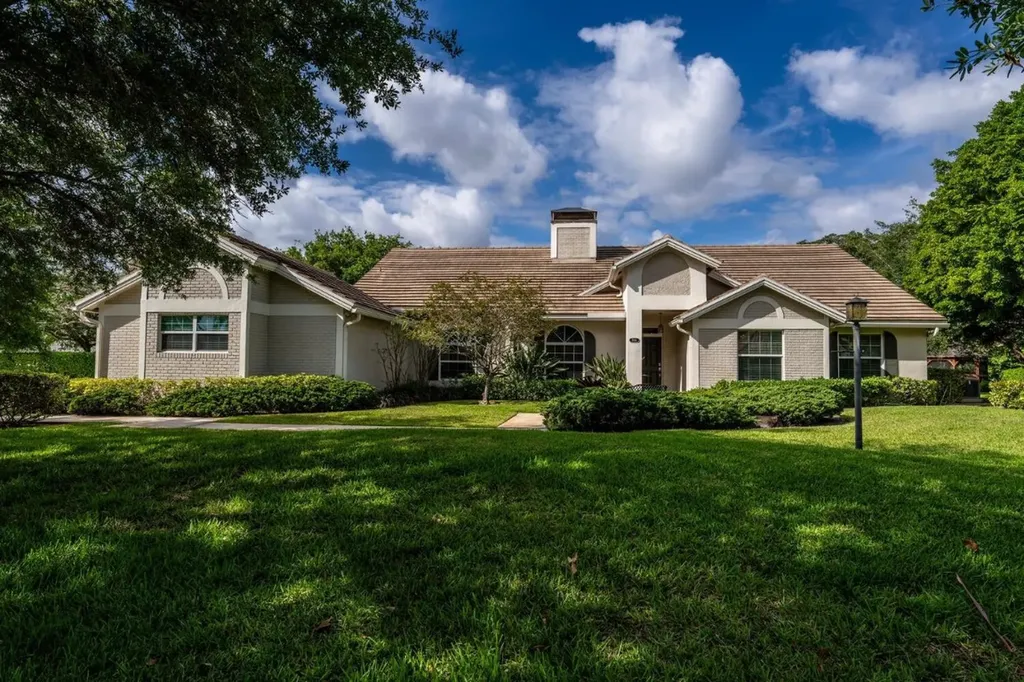 7011 W Cypresshead Drive Parkland FL 33067