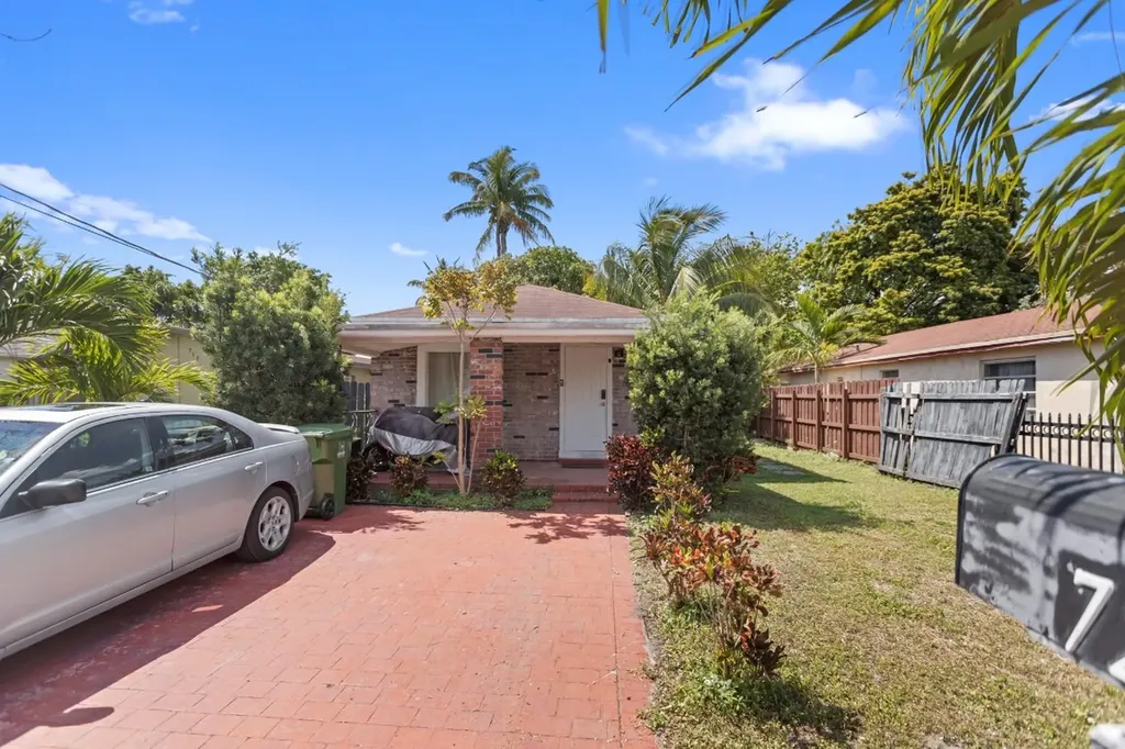 721 NW 6th Street Hallandale Beach FL 33009