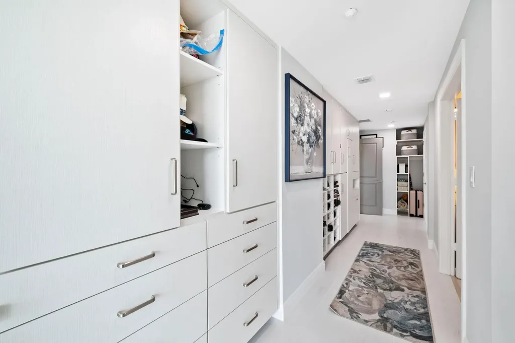400 Hendricks Isle Fort Lauderdale FL 33301