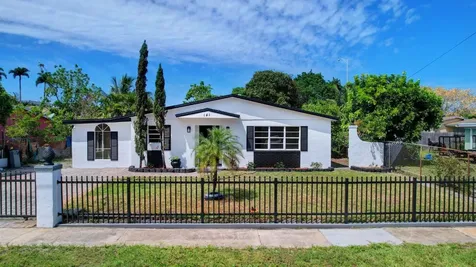 141 NW 21st Avenue Boynton Beach FL 33435