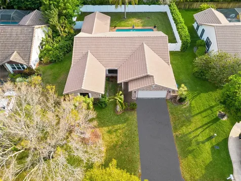 11436 NW 1st Place Coral Springs FL 33071