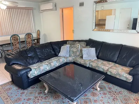 316 Elm Street Hollywood FL 33019