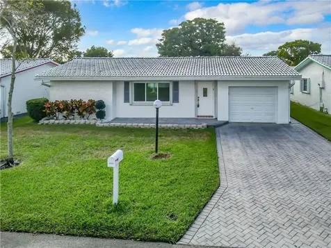 8220 NW 15th Street Plantation FL 33322