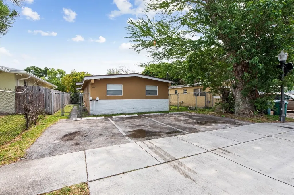 630 NW 15th Terrace Fort Lauderdale FL 33311