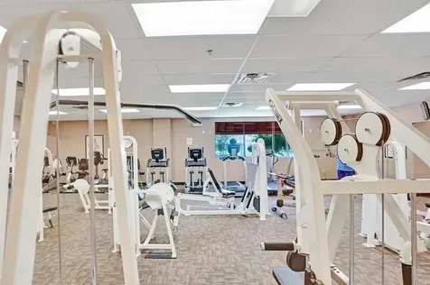 9420 S Hollybrook Lake Drive Pembroke Pines FL 33025