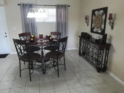 9420 S Hollybrook Lake Drive Pembroke Pines FL 33025