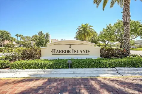 6381 NW 39th Court Coral Springs FL 33067