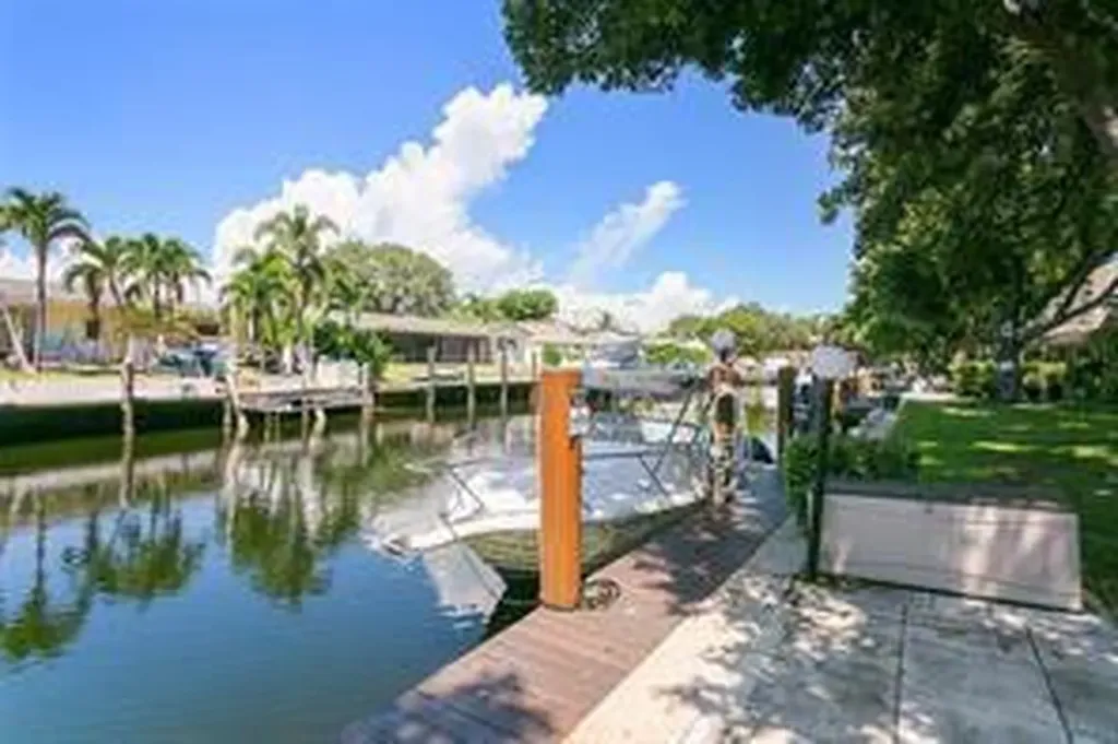 1323 NE 28th Avenue Pompano Beach FL 33062