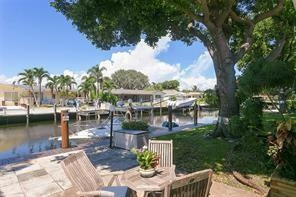 1323 NE 28th Avenue Pompano Beach FL 33062